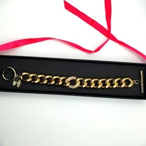 Limited Edition Victoria's Secret Angel Wings Bracelet